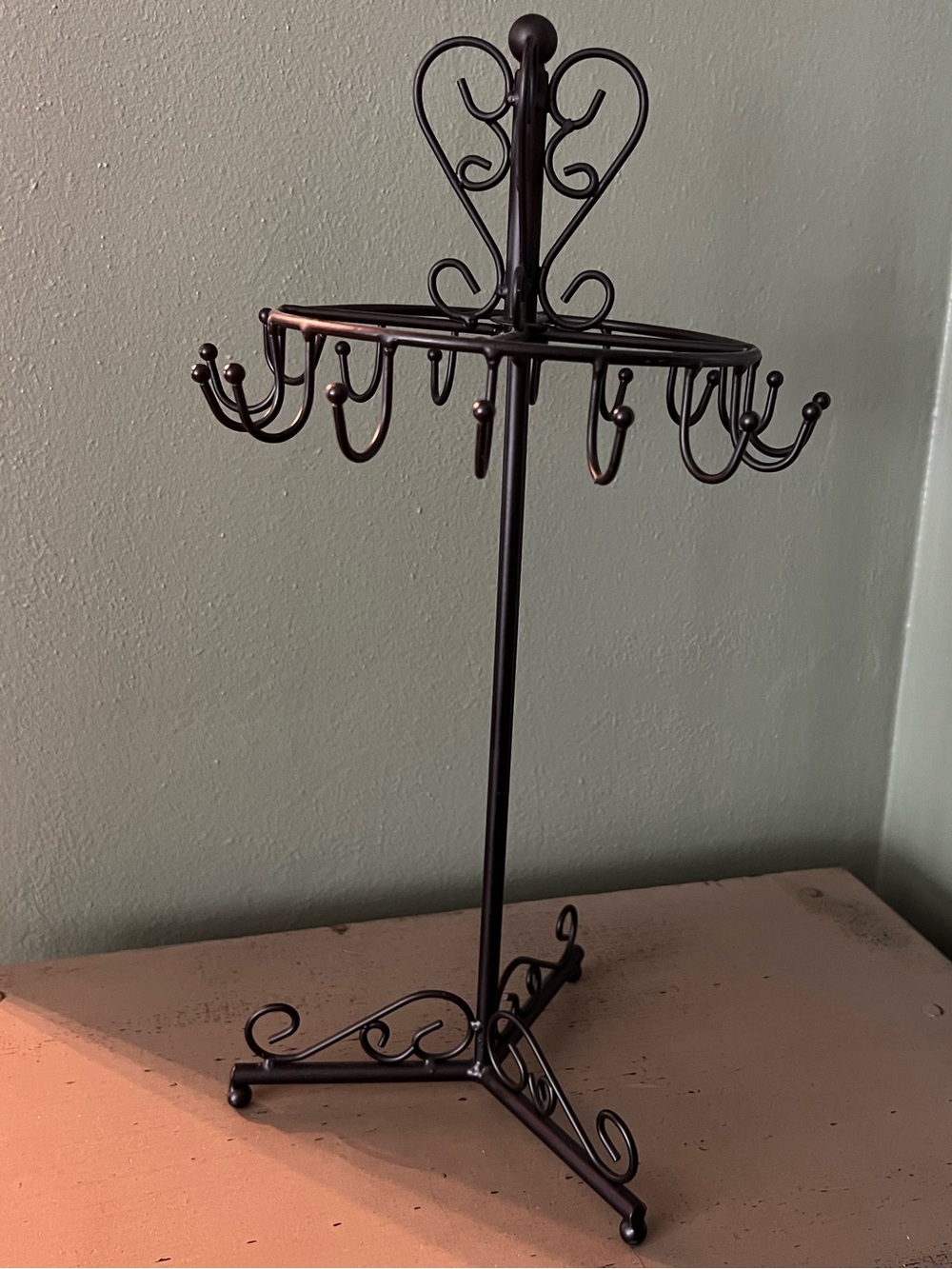 Metal Rotating Jewelry Holder/ Tree 💎 - Picture 2 of 8